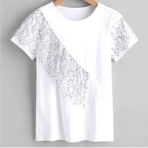 TOPSHOP White Short Sleeved T-Shirt with Asymmetrical Black Lace Detail Size 6